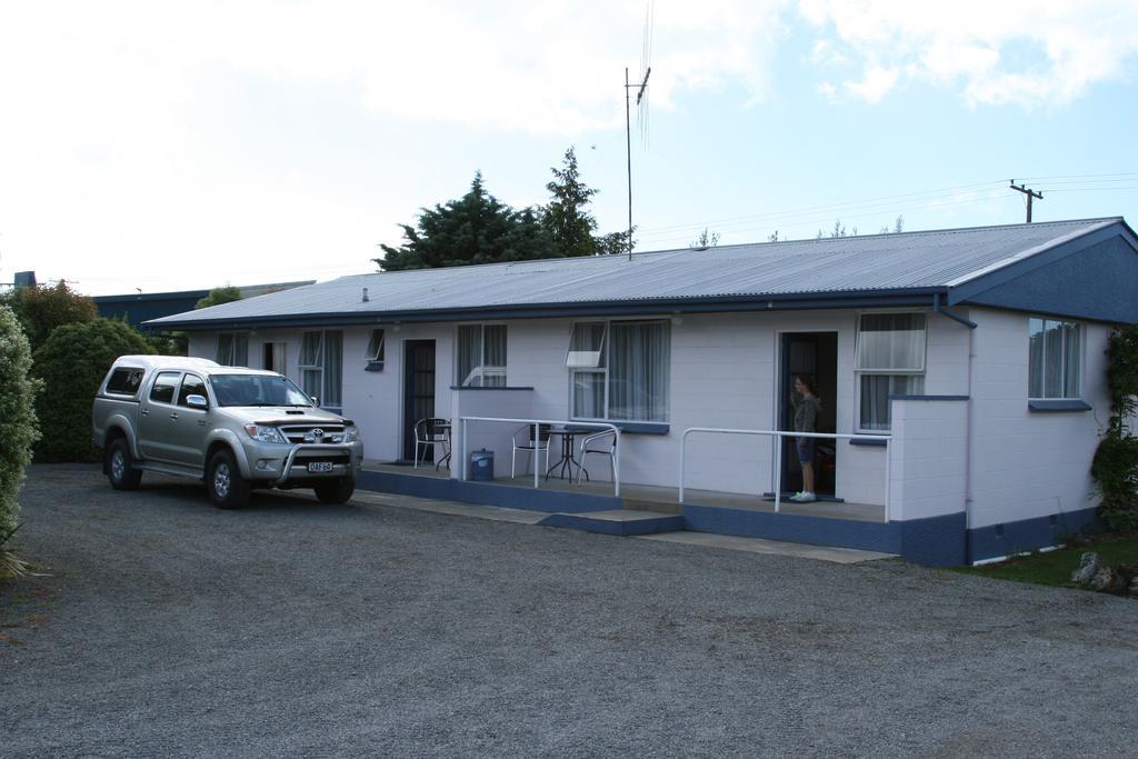Alma Motel Оамару Номер фото
