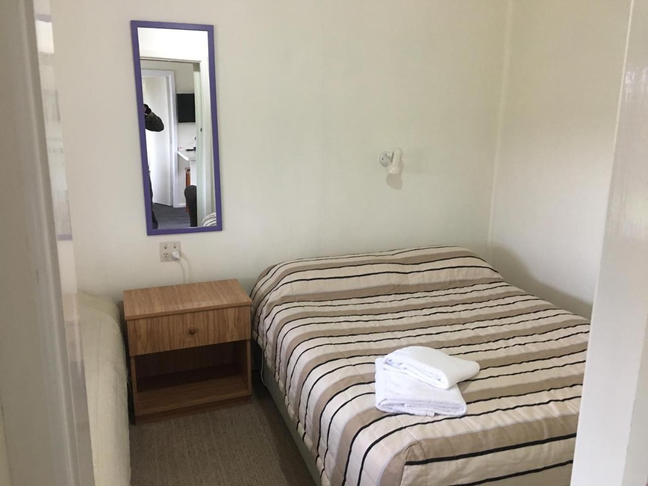 Alma Motel Оамару Экстерьер фото
